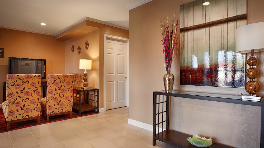 Best Western Snyder Inn 8/26