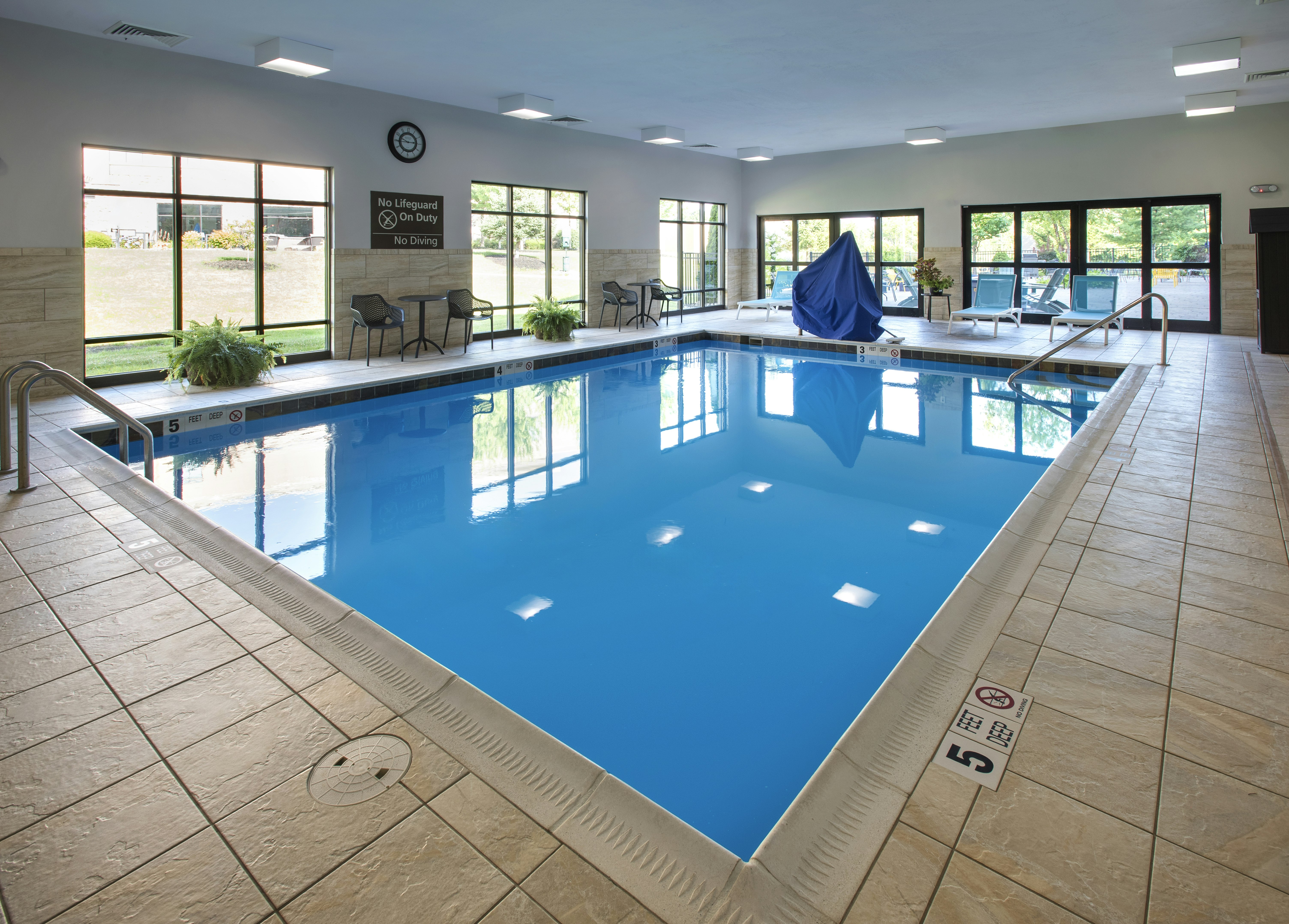 Hampton Inn and Suites New Hartford 34/64