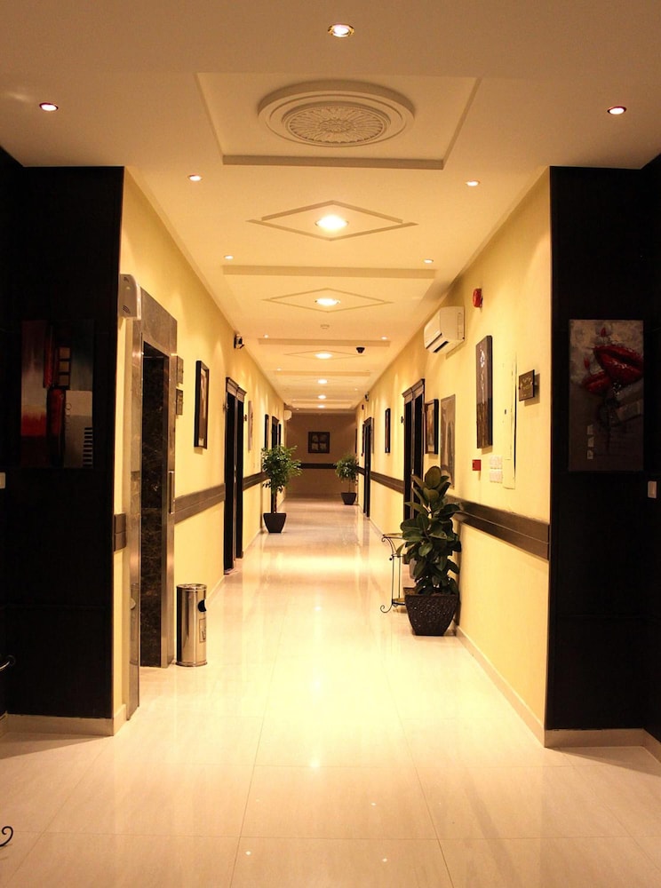ريست نايت للأجنحة الفندقية النفل(Rest Night Serviced Apartments - AL Nafal) 14/72