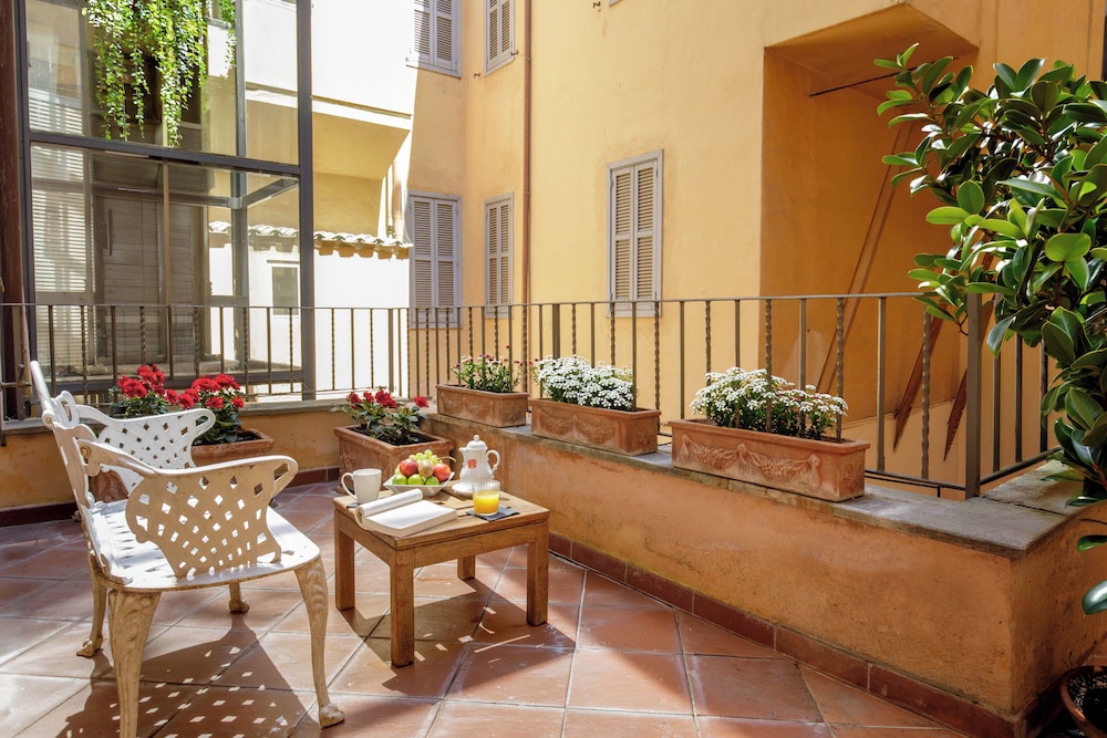 Vivaldi Luxury Rooms 44/63