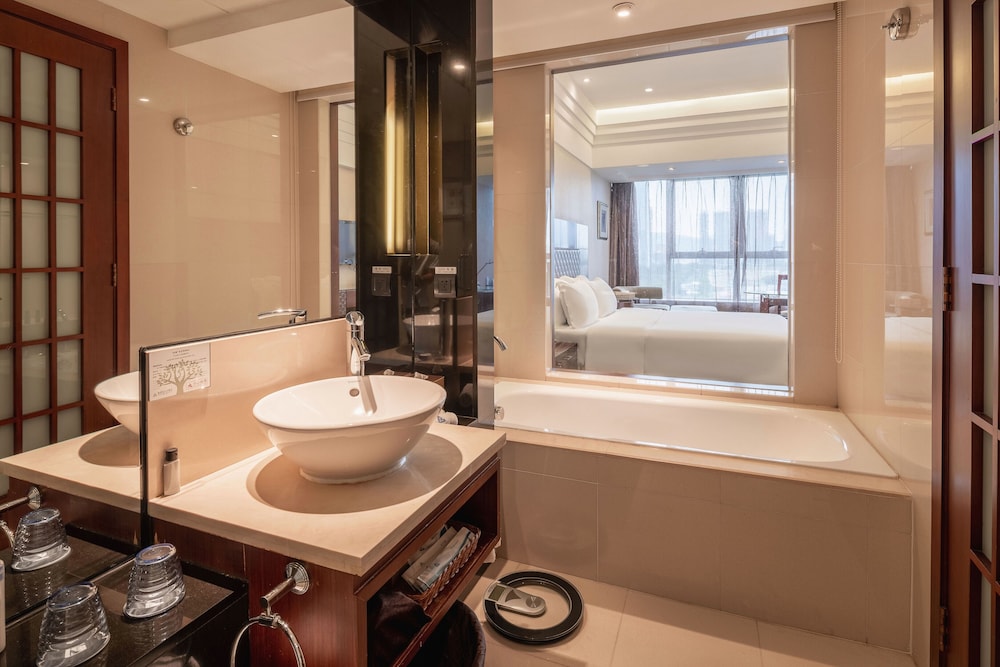 Grand Skylight Garden Hotel Shenzhen 65/86