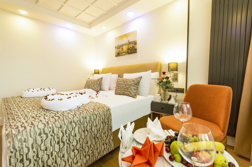 Antusa Design Hotel and Spa 15/65