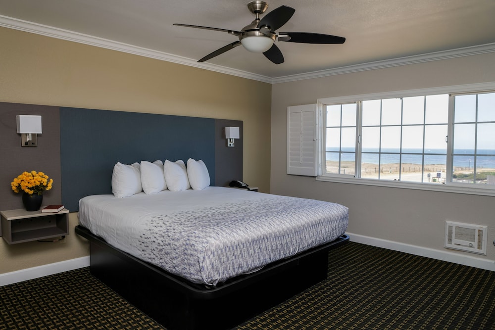 Sea Breeze Inn 14/64