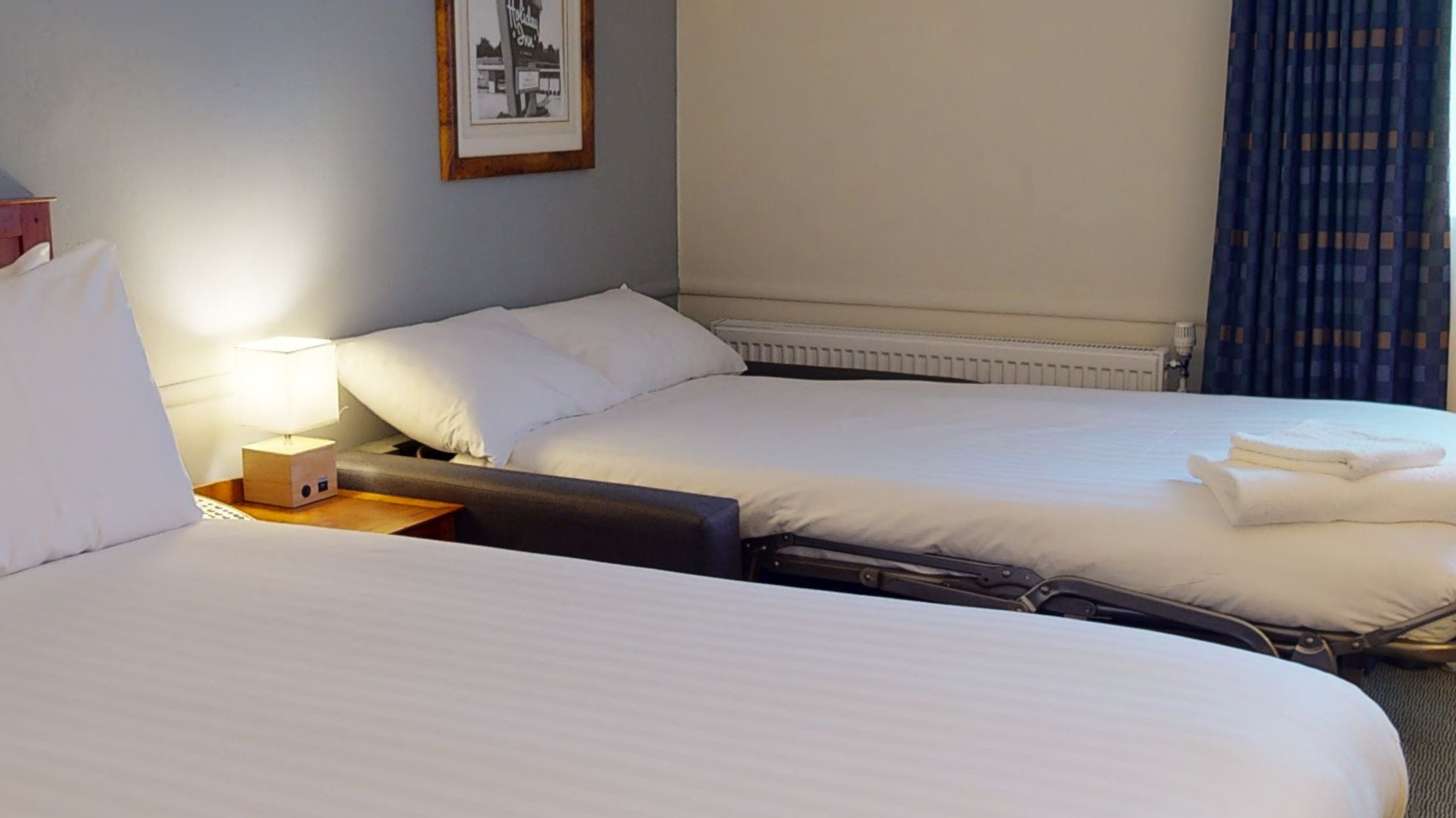HOLIDAY INN BRENTWOOD M25, JCT 28 31/74