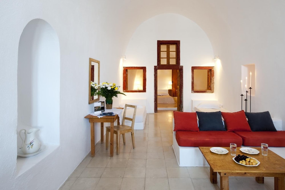 GORGONA VILLAS 22/35