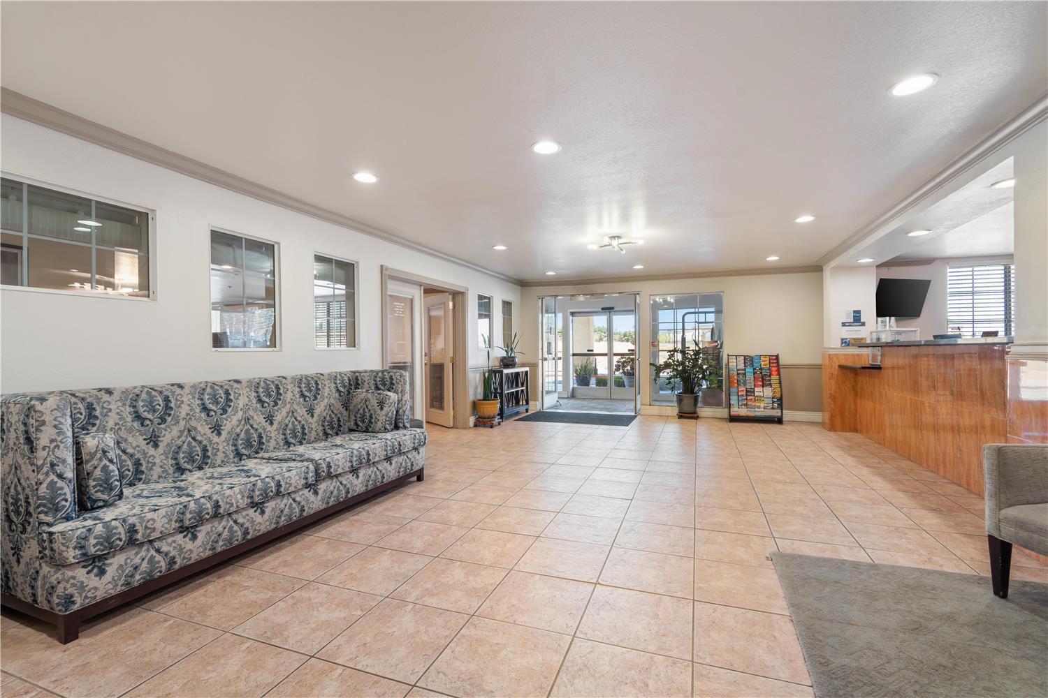 Best Western Plus John Jay Inn & Suites 10/37