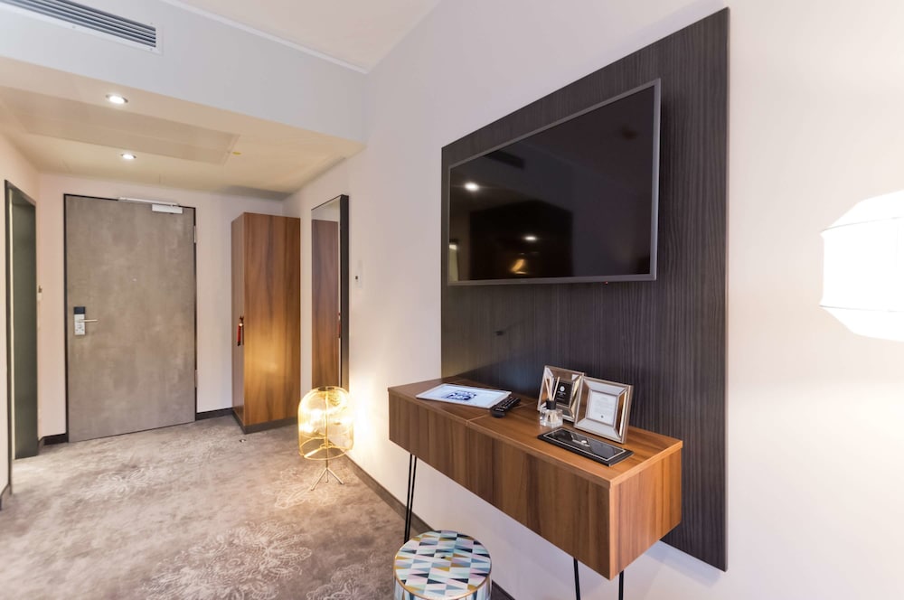 elaya hotel munich city, Trademark Collection by Wyndham 19/48