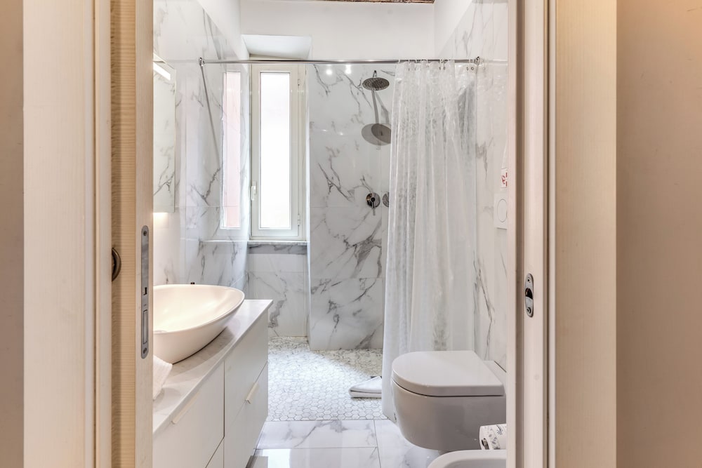 Trevi B&B Roma 63/74