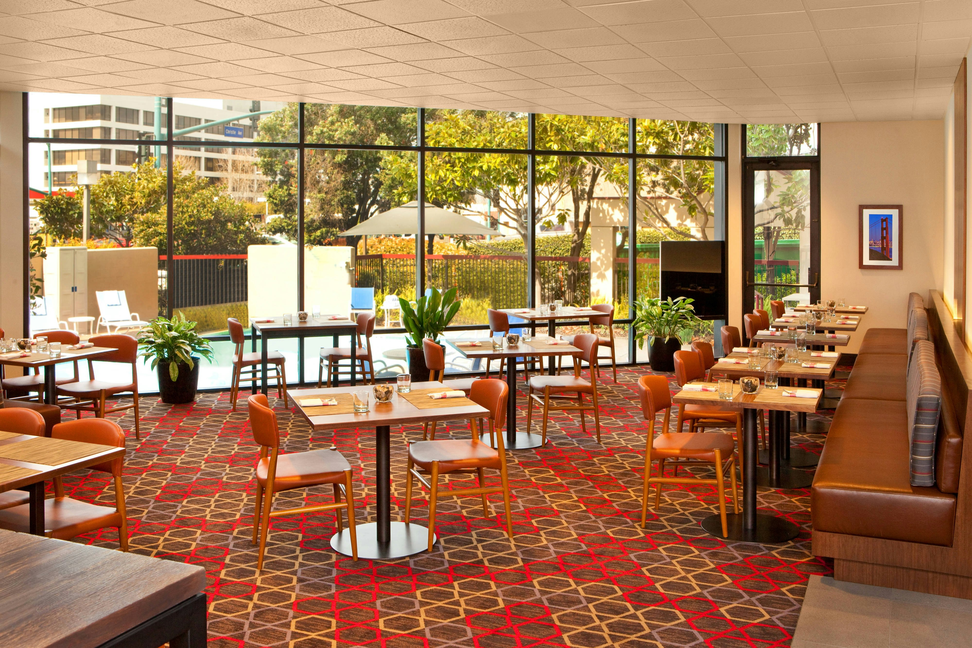 Four Points by Sheraton San Francisco Bay Bridge 8/10