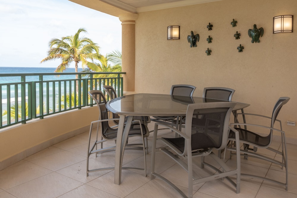 White Sands Beach Condos 28/50