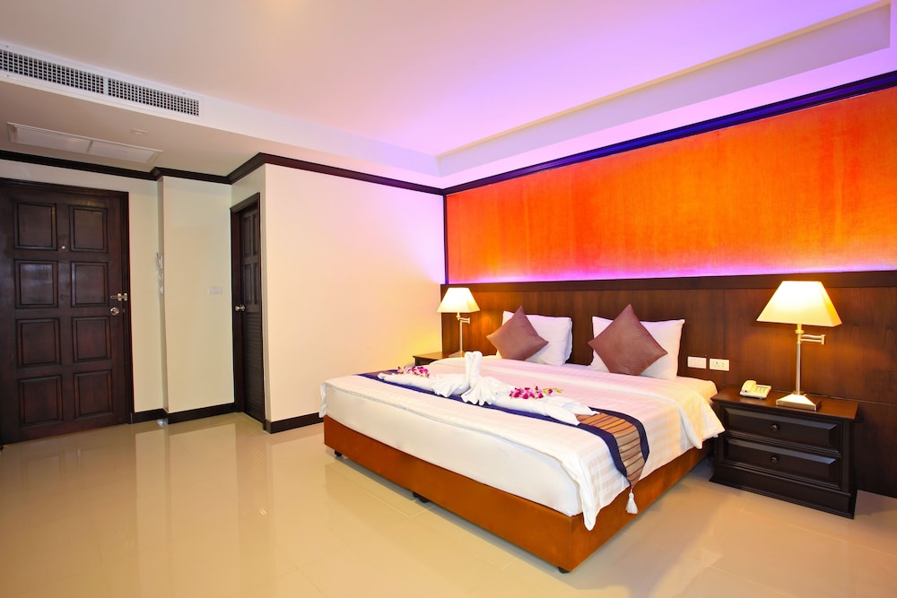 Orchid Garden Hotel 22/64