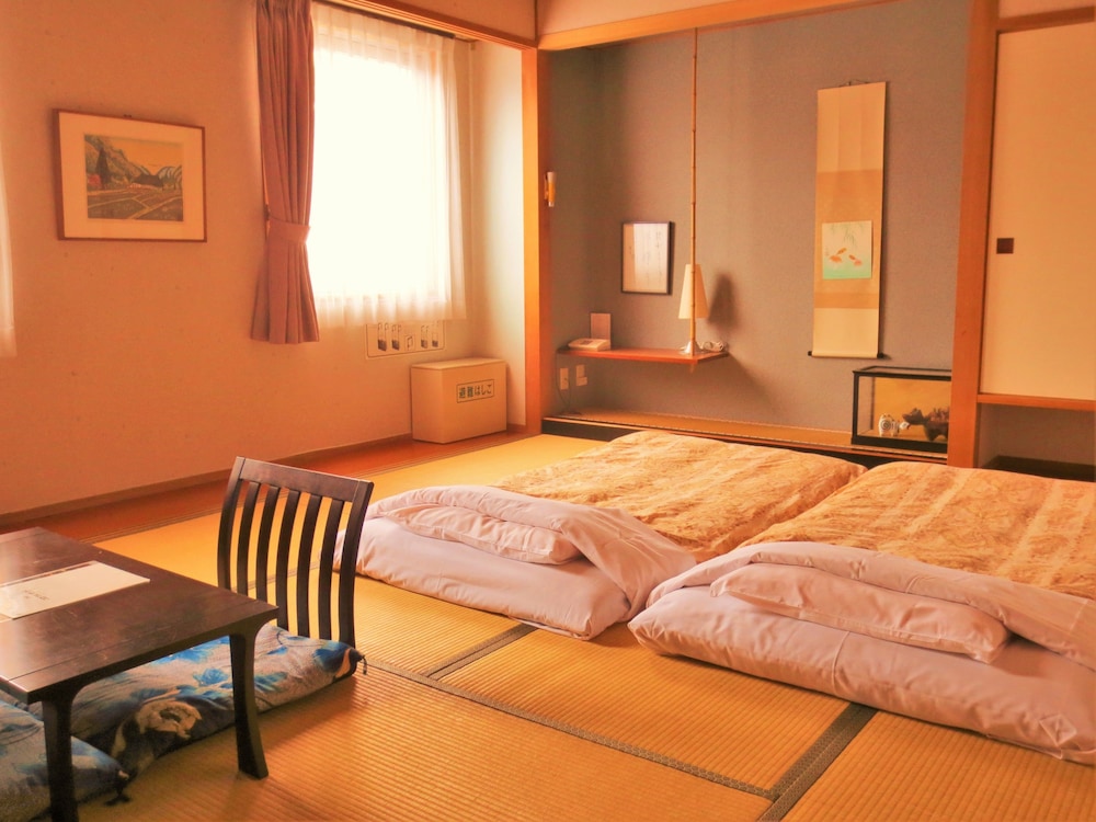 Hotel Heart Inn 37/54
