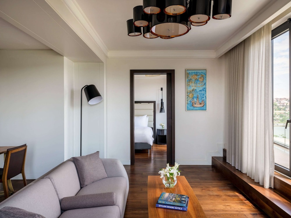 Movenpick Hotel Istanbul Golden Horn 53/89