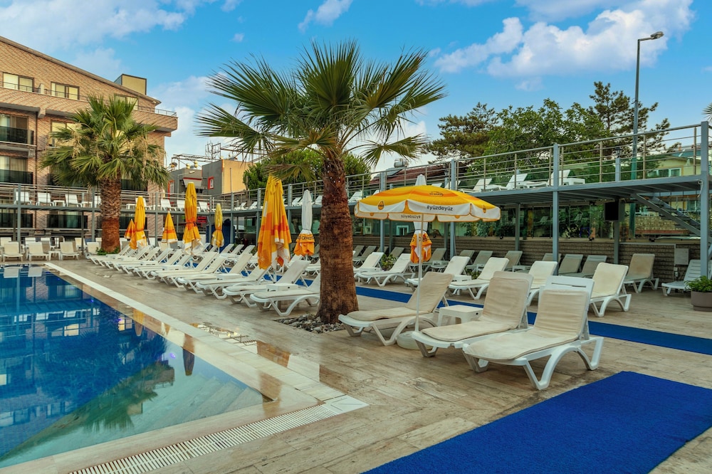 Ozkaptan Aqua Otel 37/49