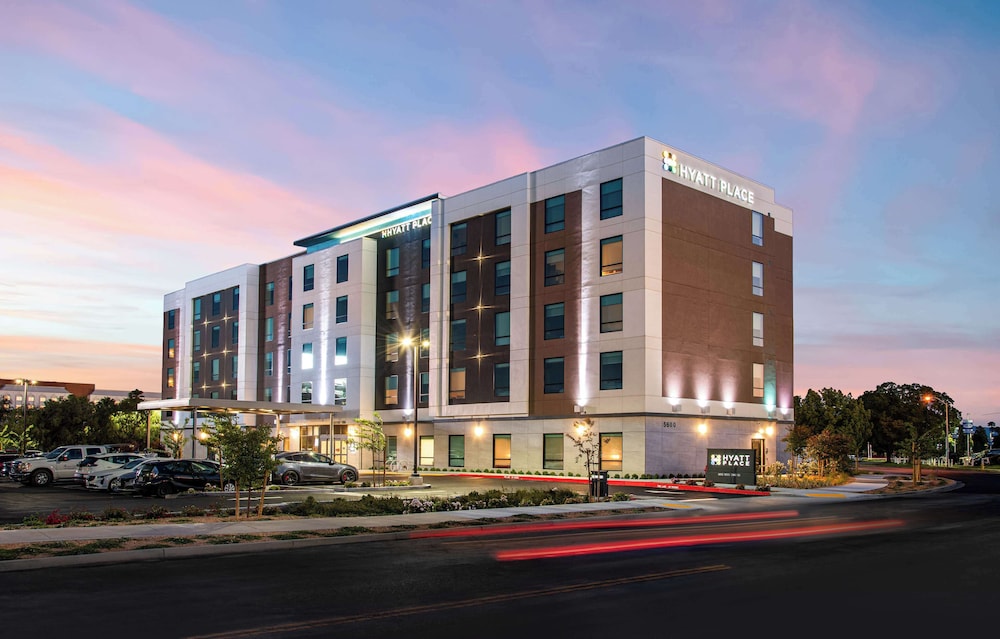 Hyatt Place Newark/Silicon Valley 3/64