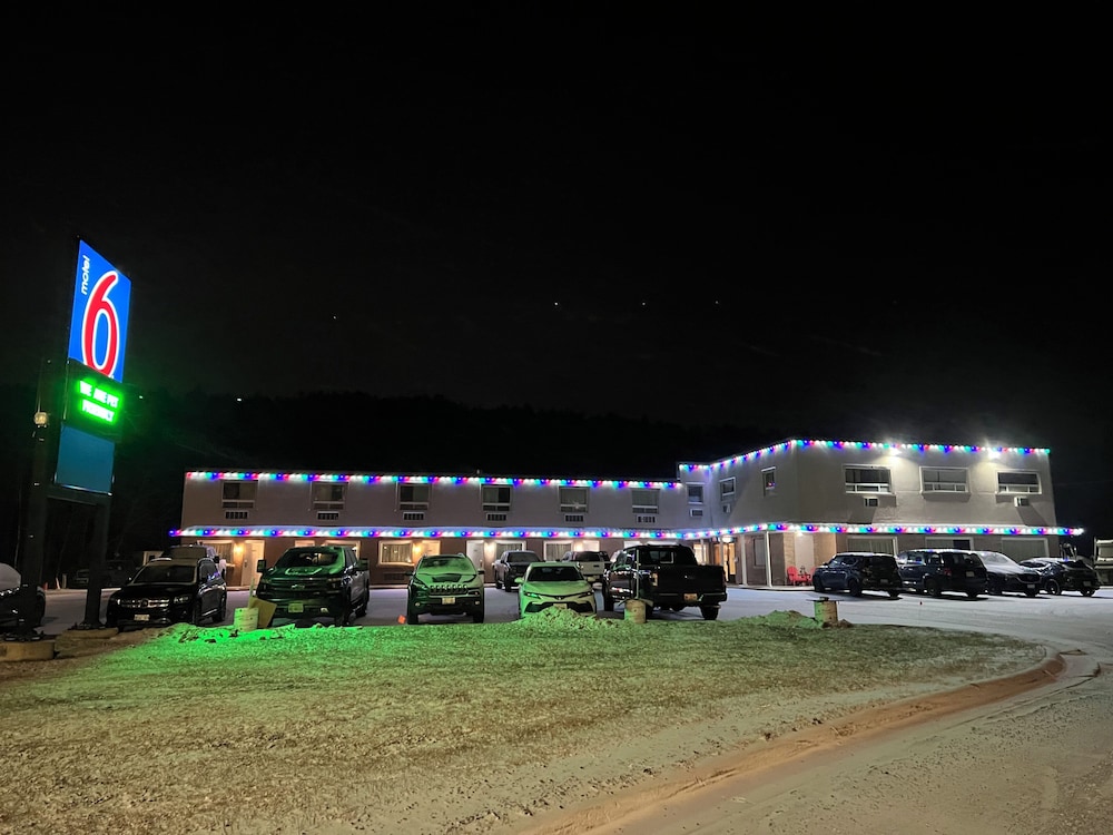 Motel6 Sudbury, ON in SUDBURY