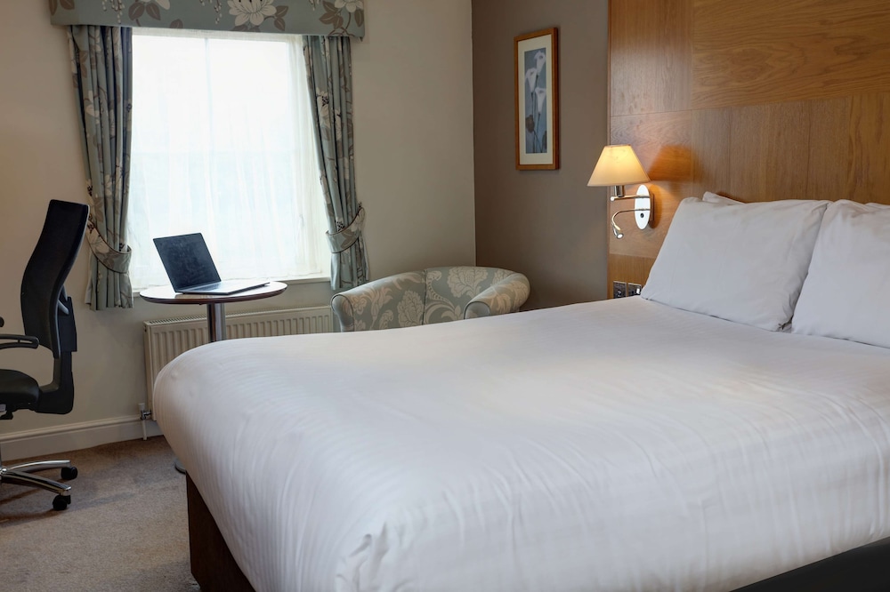 Yew Lodge Hotel East Midlands Airport 26/79