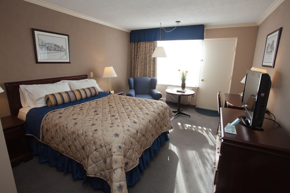 Fredericton Inn 28/65