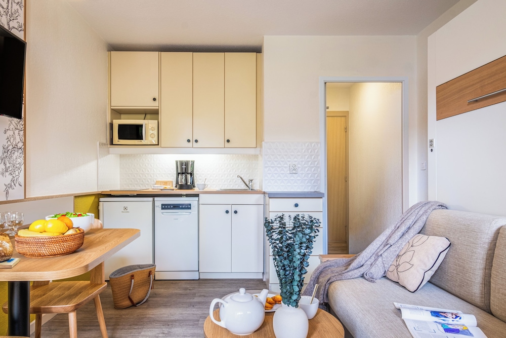 Residence Pierre Vacances Les Citronniers 28/50