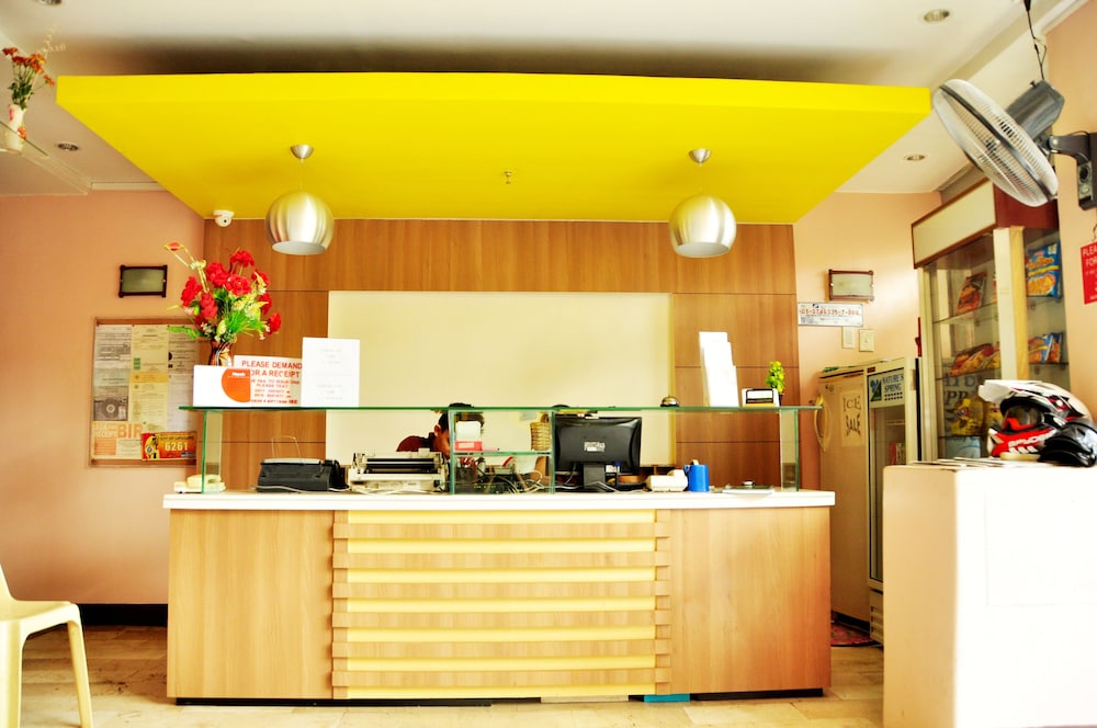 GV HOTEL LAPU-LAPU photo3