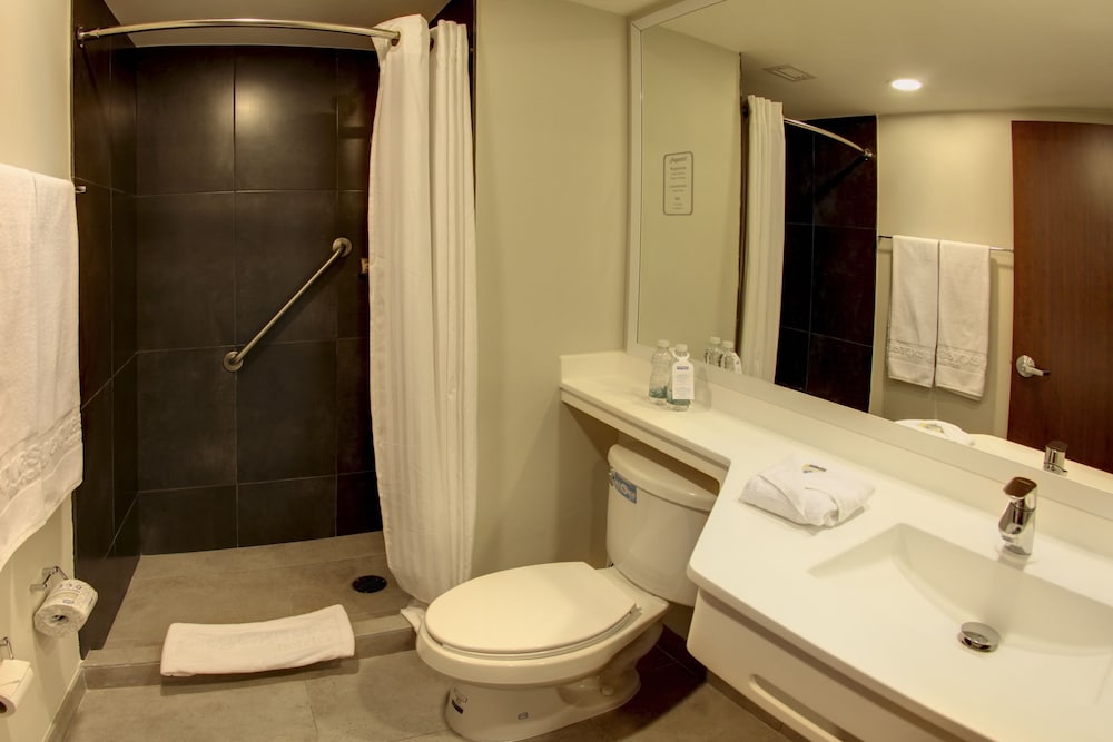 City Express by Marriott Tampico Altamira 60/60