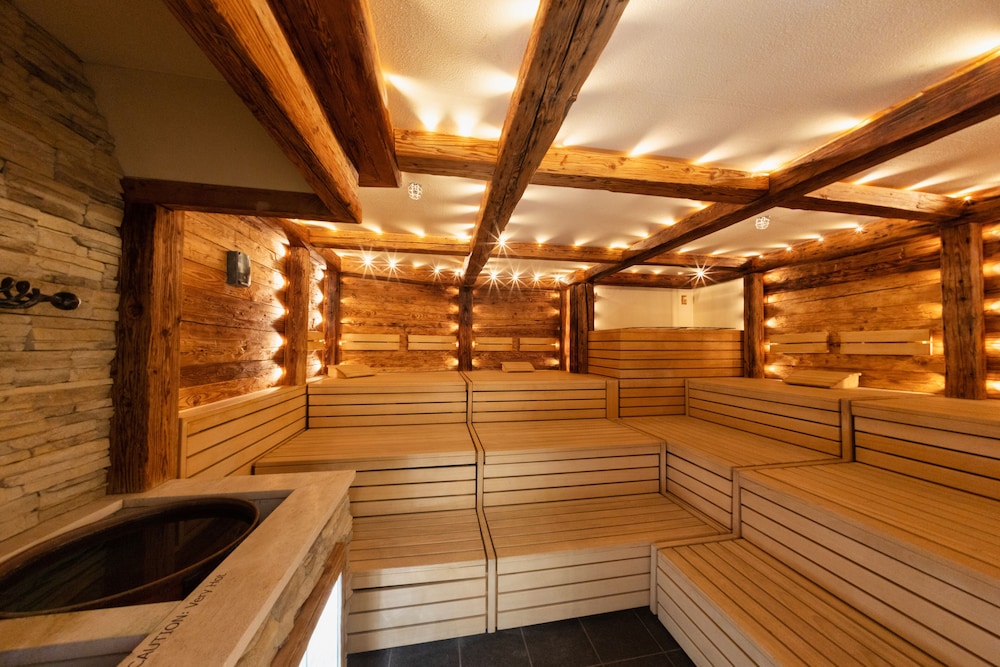 Sparkling Hill Wellness Resort And Spa 7/32
