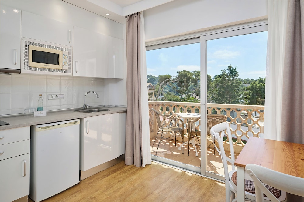 Hotel Apartamentos Cala Santanyi 36/70