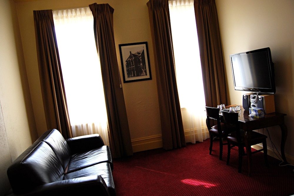 Glenferrie Hotel 33/61