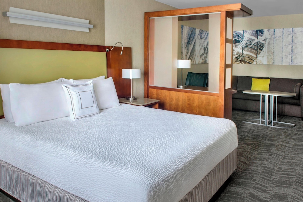 Room at SPRINGHILL SUITES BY MARRIOTT LONG ISLAND BROOKHAVEN, BELLPORT - NY