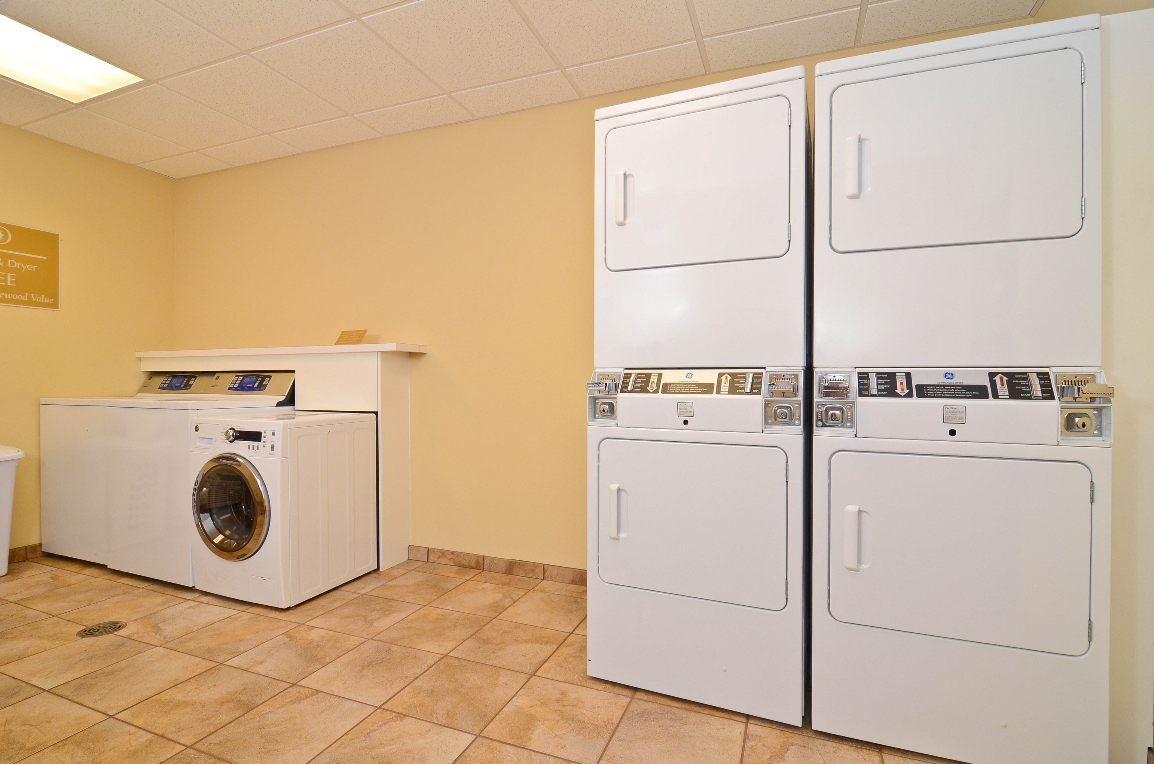 Candlewood Suites Chambersburg 13/63