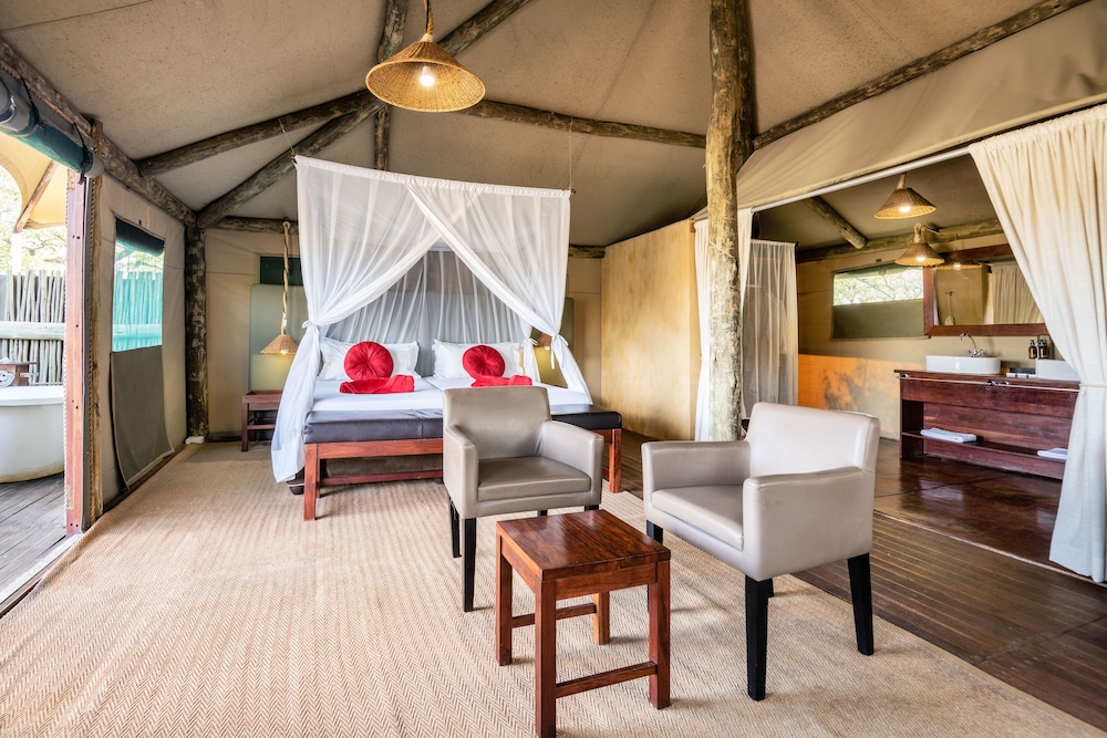 Aha Eagle Tented Lodge & Spa Etosha 32/56