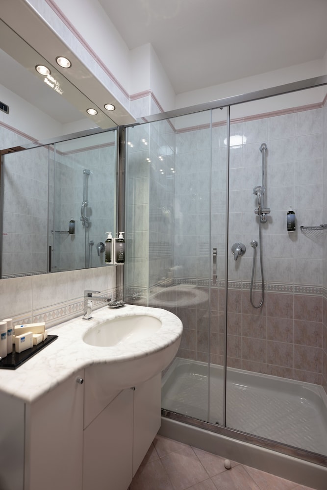 Savoy Beach Hotel & Thermal Spa 59/60