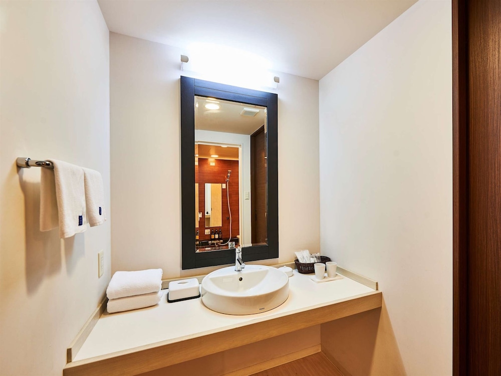 Hotel Breezebay Marina 43/71