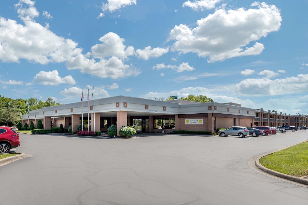 Quality Inn Exit 4 50/55