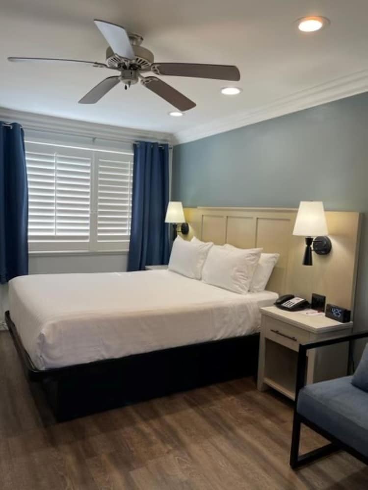 Ramada Limited Redondo Beach 26/45