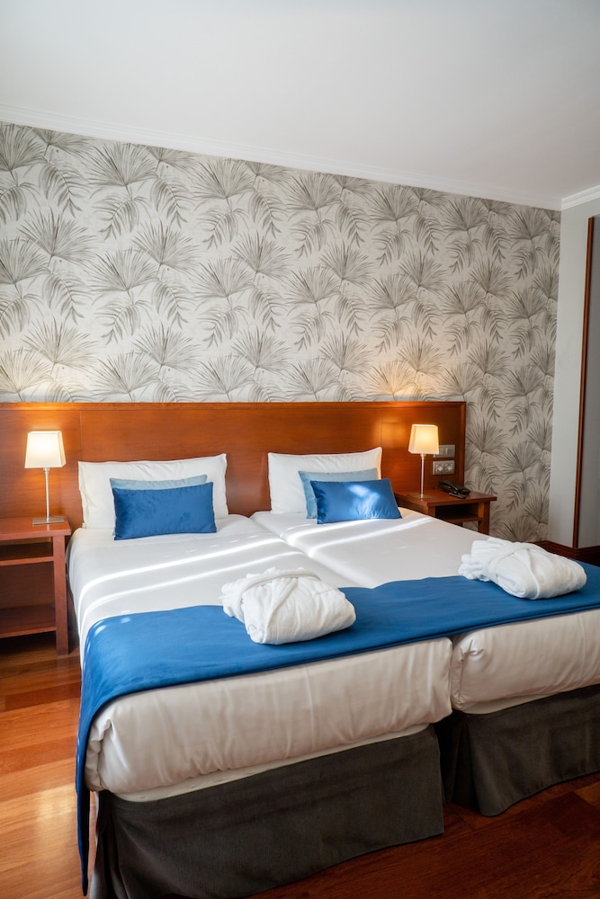 Hotel Infantas by MIJ 4/38