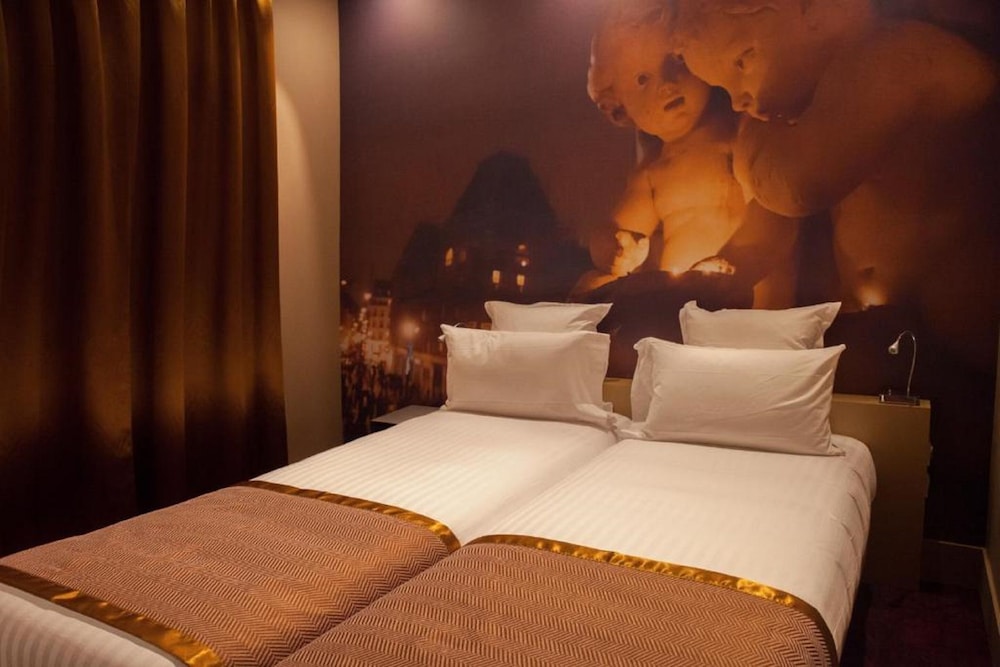 COMFORT HOTEL SIXTEEN PARIS MONTROUGE 40/67