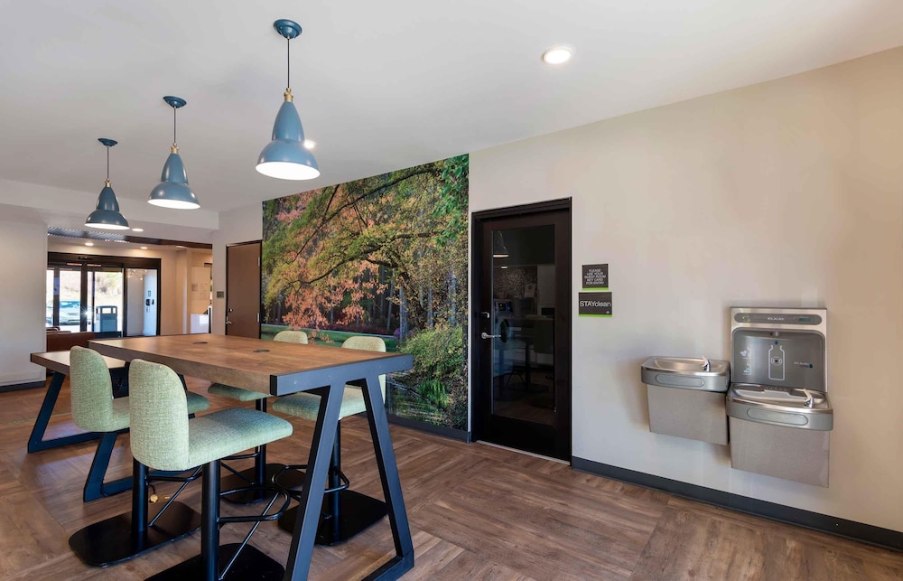 Extended Stay America - Atlanta - Newnan 42/57