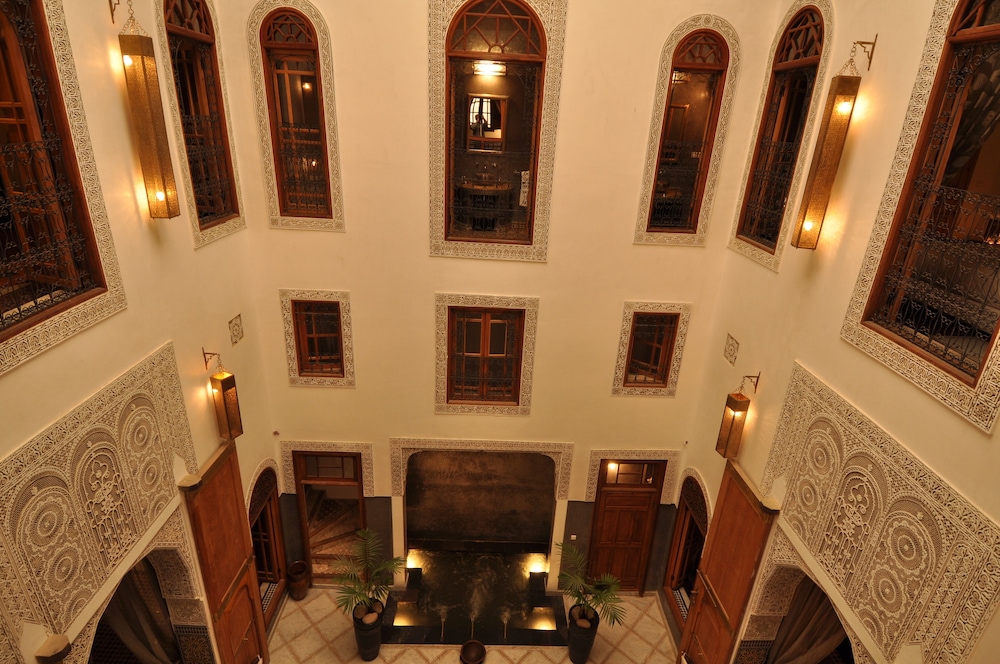 Riad Layla 8/74