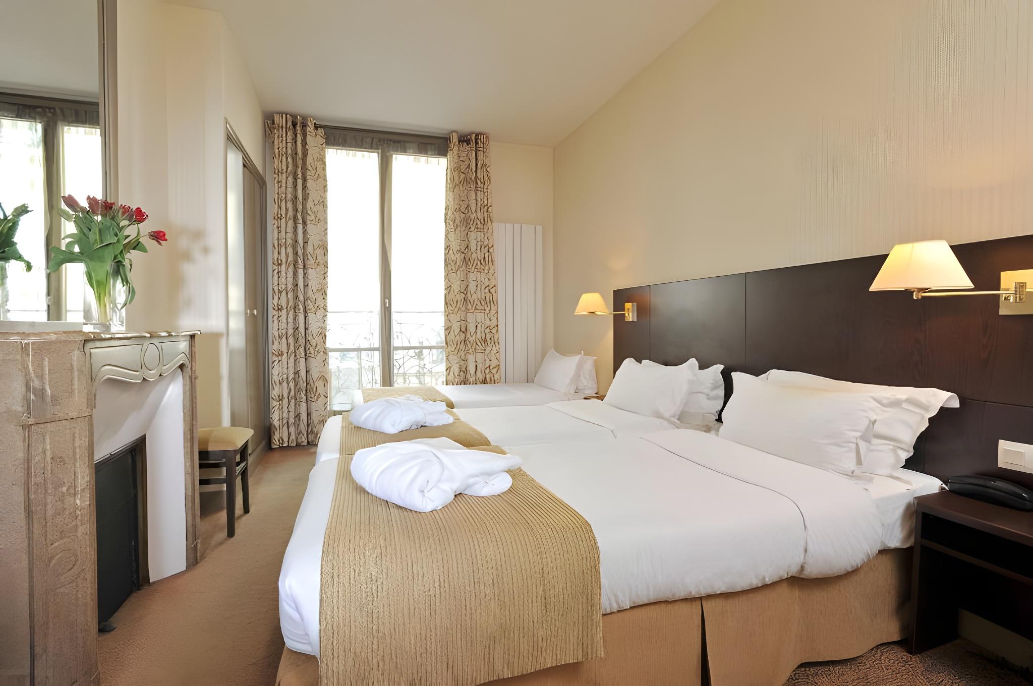 Semi Room, Single, Semi Double Bed