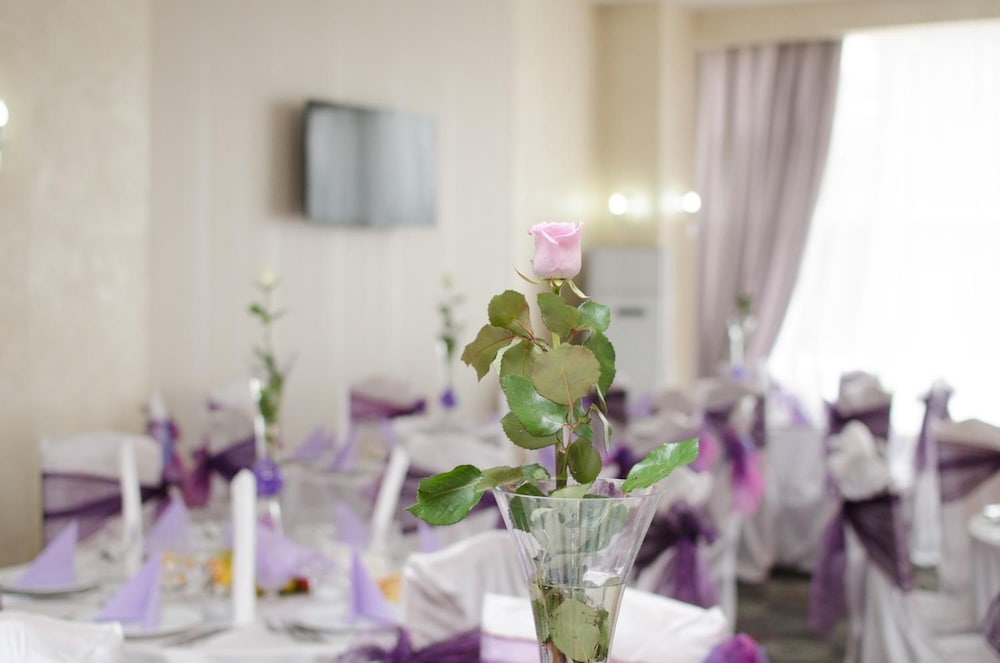 HOTEL CRAIOVITA 38/50