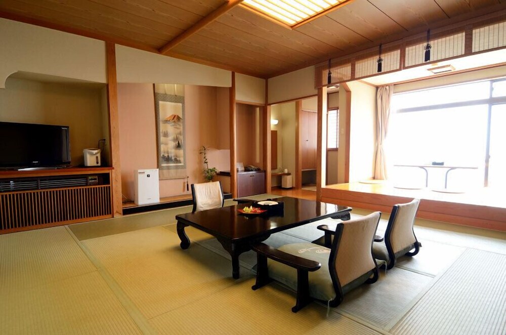 Inatori Tokai Hotel Yuen 40/72