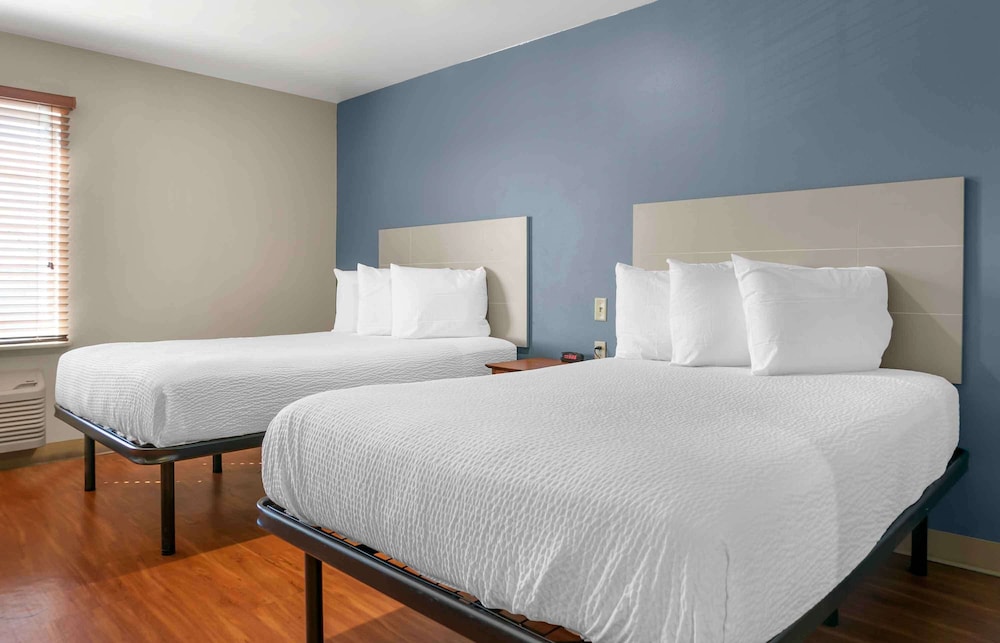Extended Stay America Select Suites - Kalamazoo - West 30/43