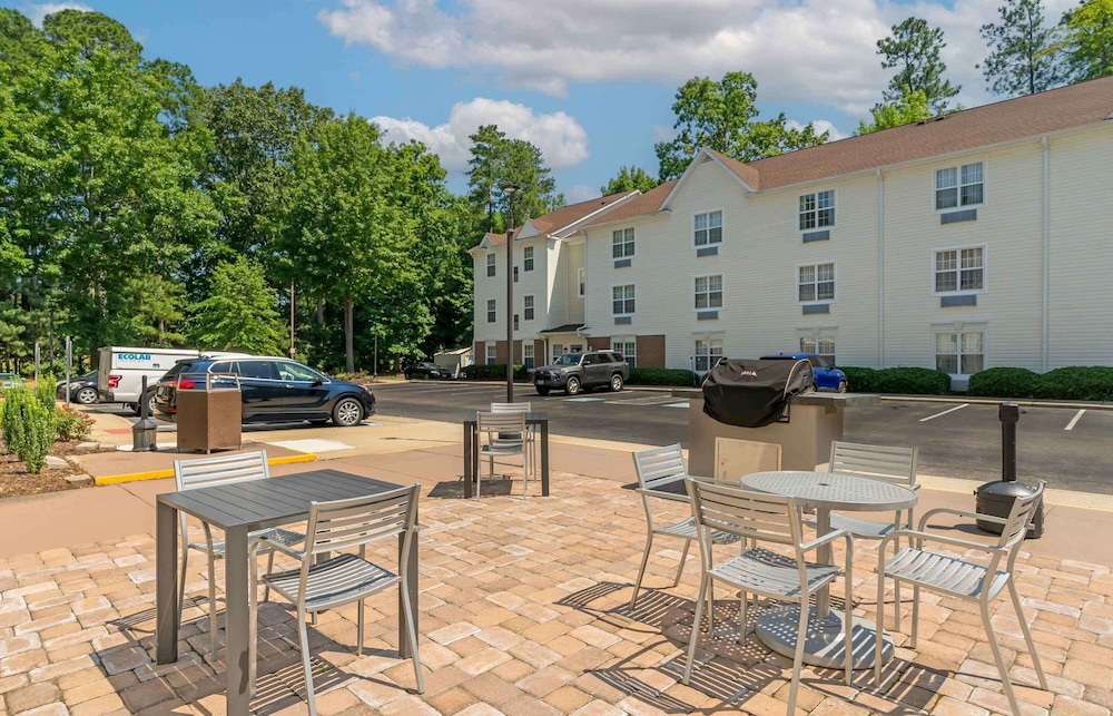 Extended Stay America Suites Newport News Yorktown 42/53