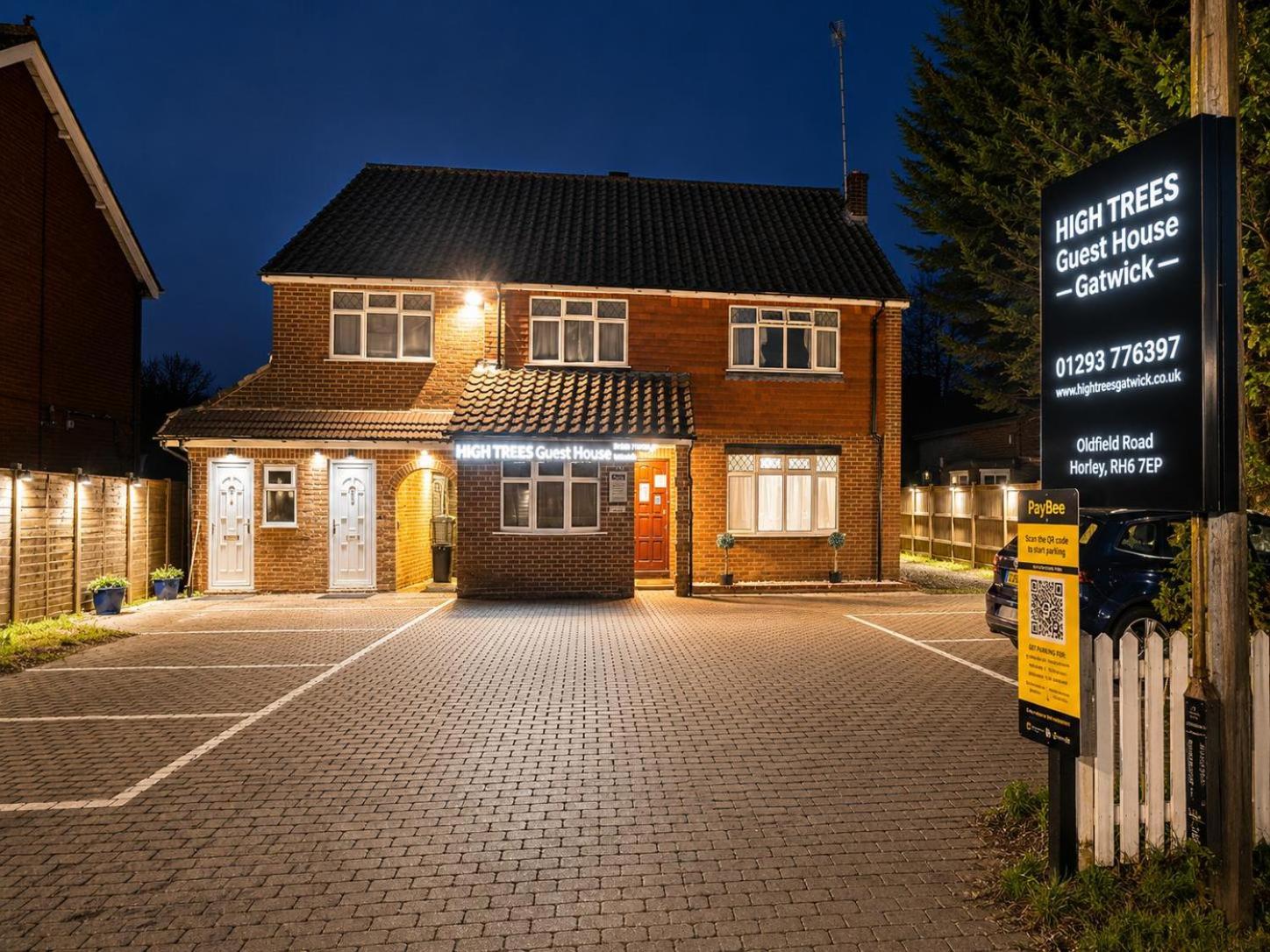 High Trees Guest House Gatwick 38/49