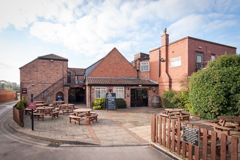 Unicorn Hotel By Marston's Inns 27/31