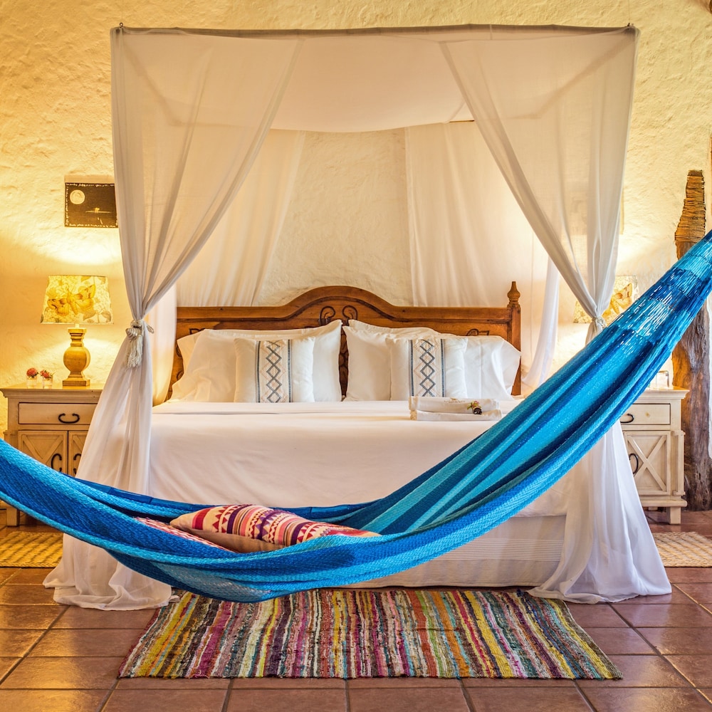 Ser Casasandra Boutique Hotel 30/78
