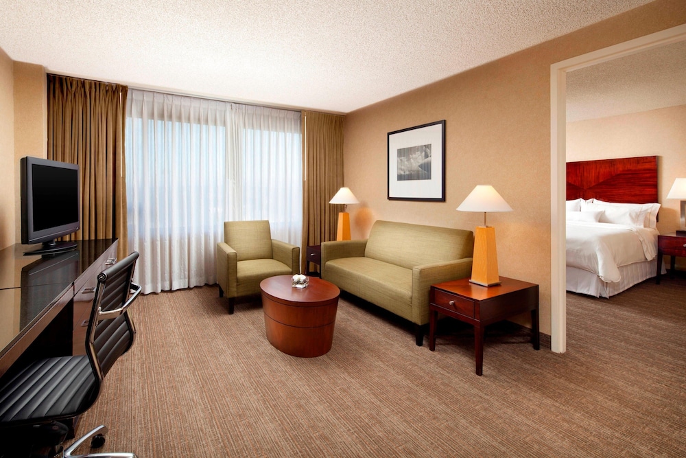 The Westin Los Angeles Airport 20/40
