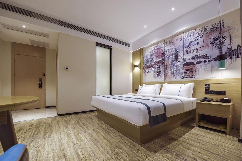 غرفة بزنس بسرير مزدوج، City Comfort Inn (Dongguan Gaobu Avenue) 2/2