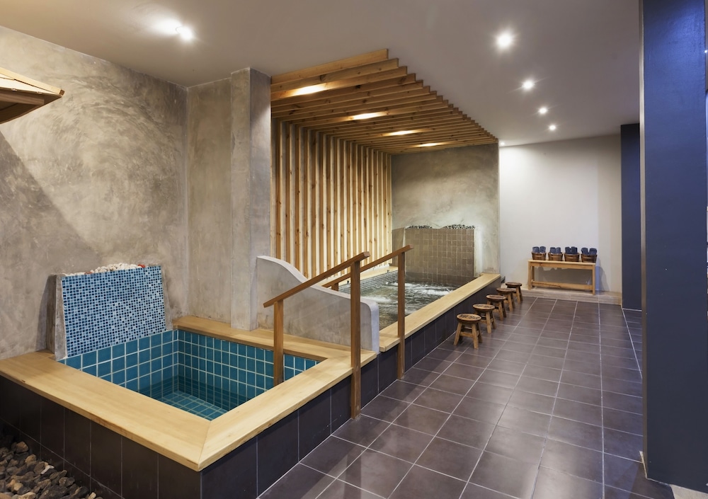 Haikin Ryokan 30/50